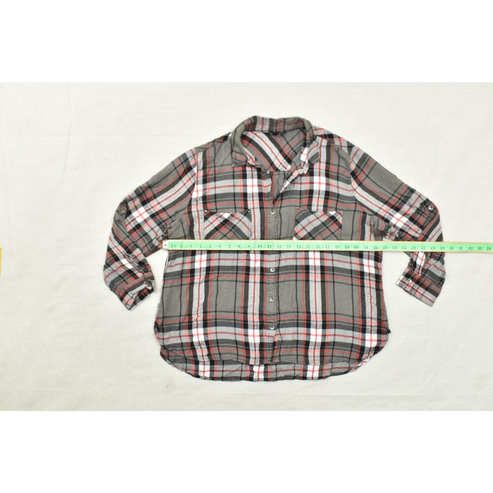 Rock & Republic Plaid Button Down Shirt Women XXL Grey Red Metallic Lurex Plaid - Picture 7 of 8